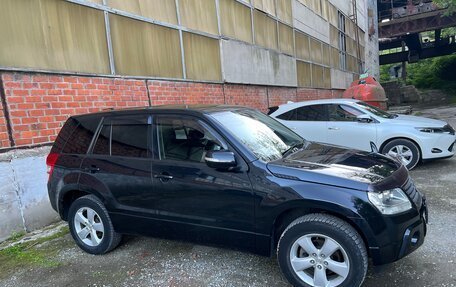 Suzuki Escudo III, 2011 год, 1 235 000 рублей, 3 фотография
