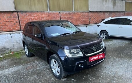 Suzuki Escudo III, 2011 год, 1 235 000 рублей, 2 фотография