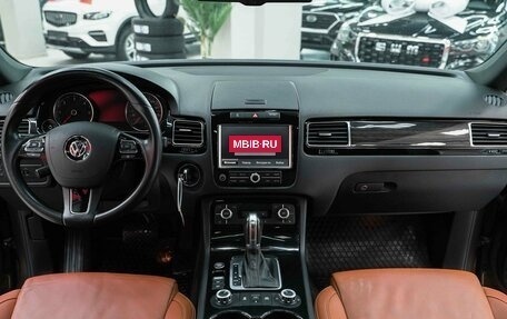 Volkswagen Touareg III, 2014 год, 2 350 000 рублей, 10 фотография