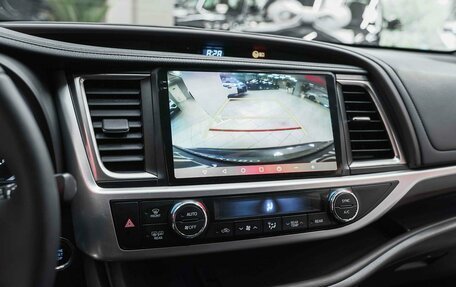 Toyota Highlander III, 2014 год, 2 690 000 рублей, 11 фотография