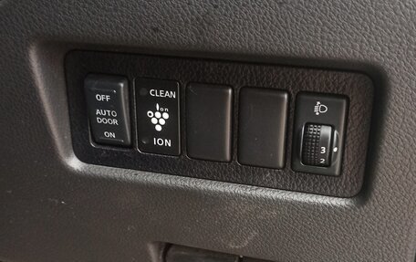 Nissan Serena III, 2009 год, 1 100 000 рублей, 8 фотография