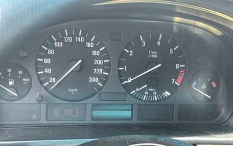 BMW 5 серия, 2000 год, 800 000 рублей, 7 фотография
