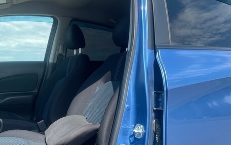 Nissan Note II рестайлинг, 2015 год, 850 000 рублей, 20 фотография