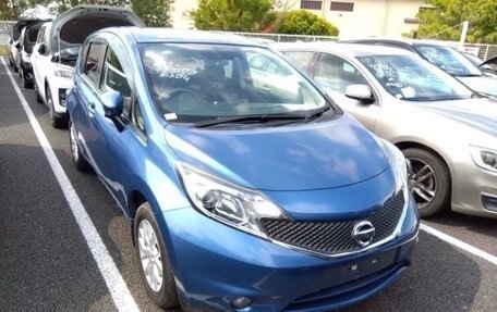 Nissan Note II рестайлинг, 2015 год, 850 000 рублей, 37 фотография