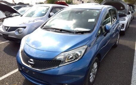 Nissan Note II рестайлинг, 2015 год, 850 000 рублей, 38 фотография