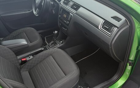 Skoda Rapid I, 2017 год, 1 230 000 рублей, 2 фотография