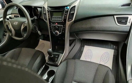 Hyundai i30 II рестайлинг, 2013 год, 825 000 рублей, 9 фотография