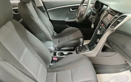 Hyundai i30 II рестайлинг, 2013 год, 825 000 рублей, 8 фотография