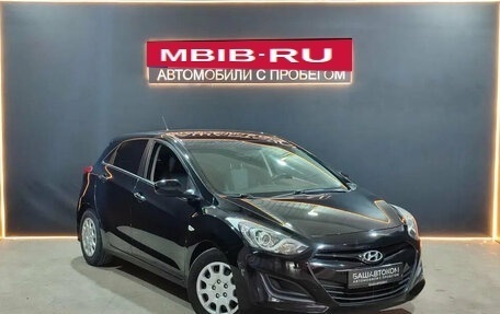 Hyundai i30 II рестайлинг, 2013 год, 825 000 рублей, 5 фотография