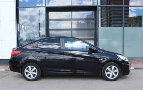 Hyundai Solaris II рестайлинг, 2013 год, 773 000 рублей, 6 фотография
