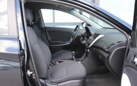 Hyundai Solaris II рестайлинг, 2013 год, 773 000 рублей, 13 фотография