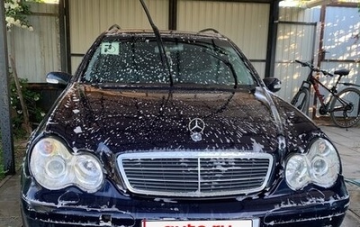 Mercedes-Benz C-Класс, 2004 год, 333 000 рублей, 1 фотография