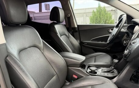 Hyundai Santa Fe III рестайлинг, 2015 год, 1 980 000 рублей, 19 фотография