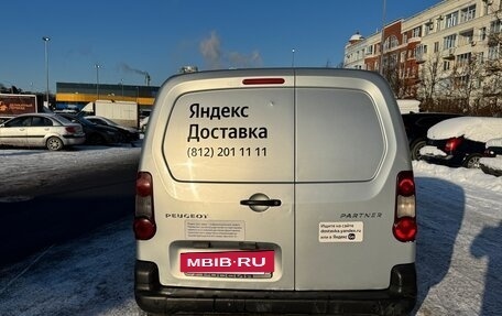 Peugeot Partner II рестайлинг 2, 2013 год, 600 000 рублей, 5 фотография