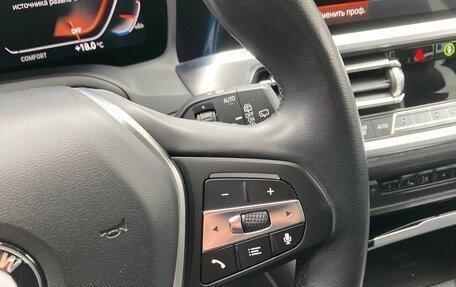BMW 3 серия, 2019 год, 3 510 000 рублей, 15 фотография