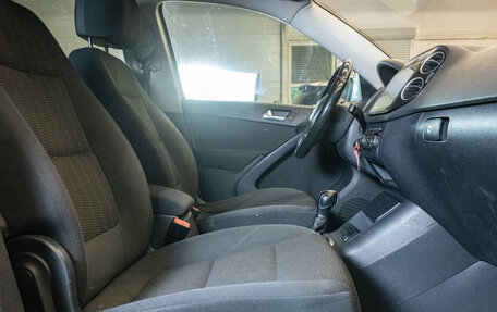 Volkswagen Tiguan I, 2013 год, 999 000 рублей, 19 фотография