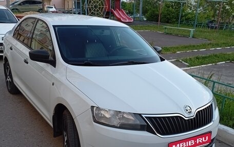 Skoda Rapid I, 2015 год, 890 000 рублей, 1 фотография