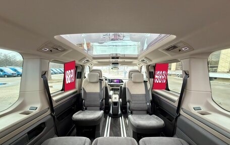 Volkswagen Multivan, 2024 год, 7 350 000 рублей, 19 фотография