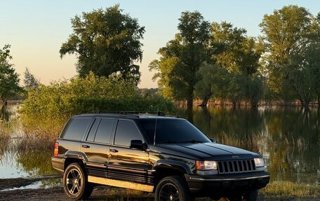 Jeep Grand Cherokee, 1992 год, 950 000 рублей, 1 фотография