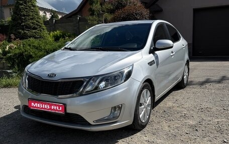 KIA Rio II, 2011 год, 760 000 рублей, 1 фотография