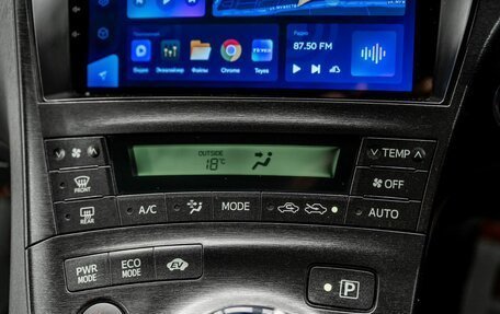 Toyota Prius, 2010 год, 1 000 000 рублей, 14 фотография