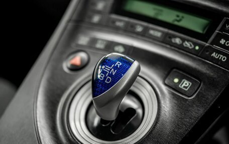 Toyota Prius, 2010 год, 1 000 000 рублей, 15 фотография