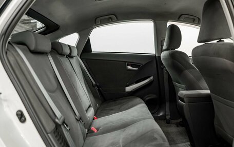 Toyota Prius, 2010 год, 1 000 000 рублей, 8 фотография