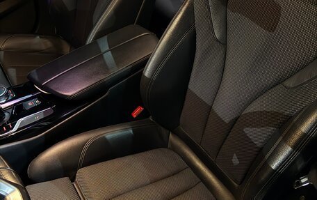 BMW 5 серия, 2018 год, 2 700 000 рублей, 14 фотография
