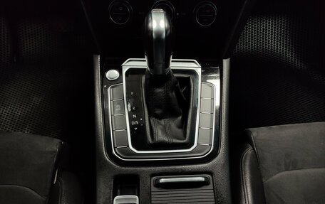 Volkswagen Passat B8 рестайлинг, 2017 год, 1 540 000 рублей, 13 фотография