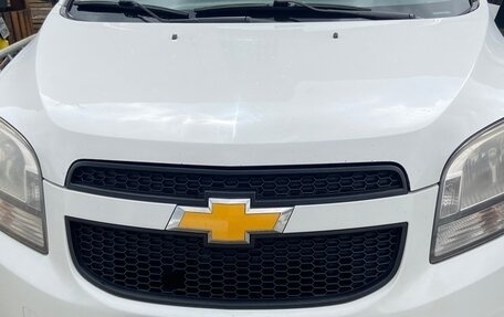 Chevrolet Orlando I, 2012 год, 720 000 рублей, 3 фотография