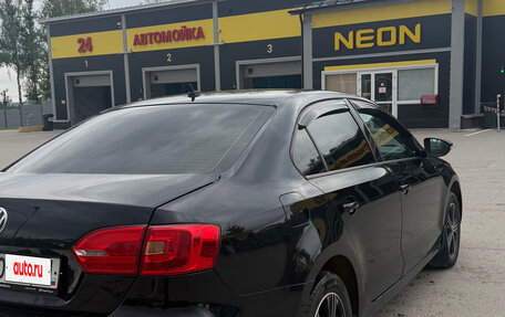 Volkswagen Jetta VI, 2012 год, 825 000 рублей, 10 фотография