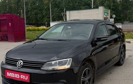 Volkswagen Jetta VI, 2012 год, 825 000 рублей, 13 фотография