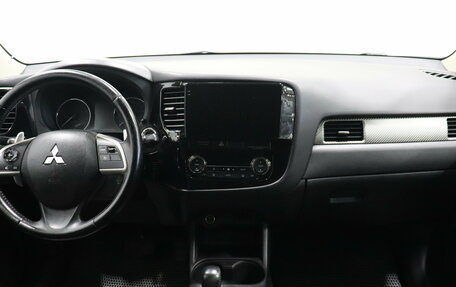 Mitsubishi Outlander III рестайлинг 3, 2013 год, 1 237 000 рублей, 7 фотография