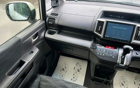 Honda Stepwgn IV, 2014 год, 1 749 000 рублей, 14 фотография