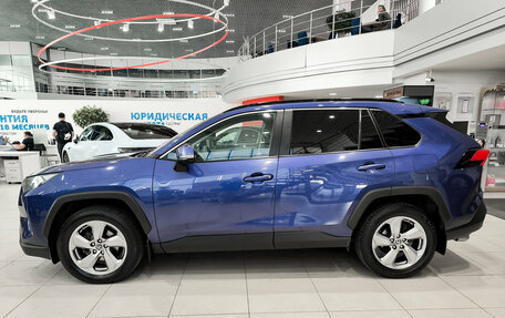 Toyota RAV4, 2021 год, 3 250 000 рублей, 10 фотография