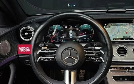Mercedes-Benz E-Класс, 2022 год, 4 790 000 рублей, 6 фотография