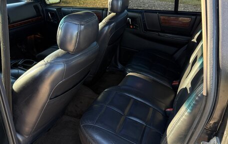 Jeep Grand Cherokee, 1992 год, 950 000 рублей, 25 фотография