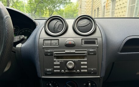 Ford Fiesta, 2007 год, 225 000 рублей, 16 фотография