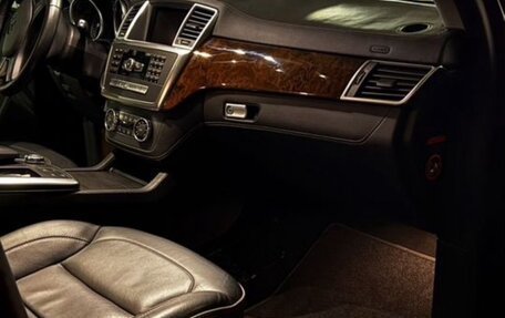 Mercedes-Benz M-Класс, 2012 год, 2 400 000 рублей, 12 фотография