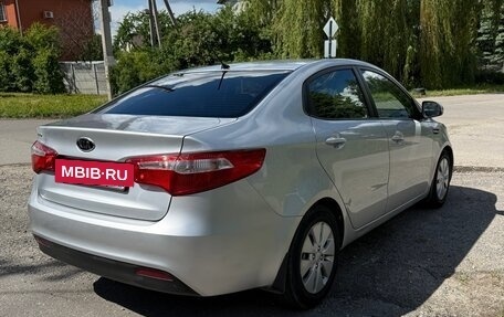 KIA Rio II, 2011 год, 760 000 рублей, 5 фотография