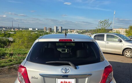 Toyota Vitz, 2013 год, 650 000 рублей, 10 фотография