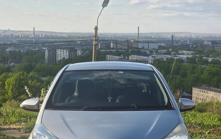 Toyota Vitz, 2013 год, 650 000 рублей, 18 фотография