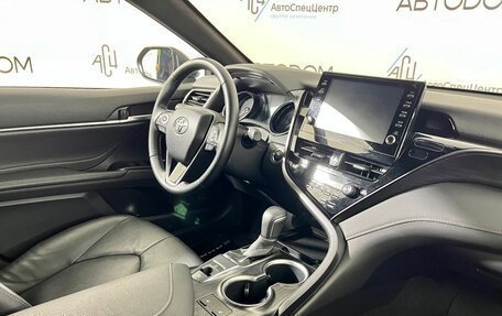 Toyota Camry, 2021 год, 3 219 000 рублей, 10 фотография