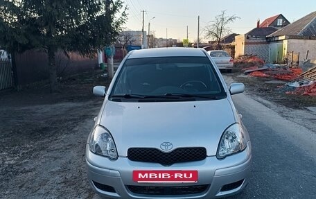 Toyota Yaris I рестайлинг, 2003 год, 385 000 рублей, 6 фотография