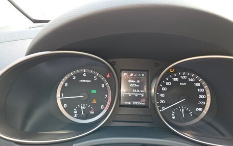 Hyundai Santa Fe III рестайлинг, 2017 год, 2 400 000 рублей, 2 фотография