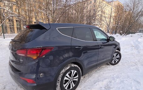 Hyundai Santa Fe III рестайлинг, 2017 год, 2 400 000 рублей, 13 фотография