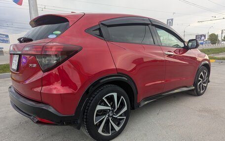Honda Vezel, 2019 год, 1 730 000 рублей, 10 фотография