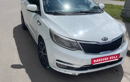 KIA Rio III рестайлинг, 2016 год, 700 000 рублей, 2 фотография