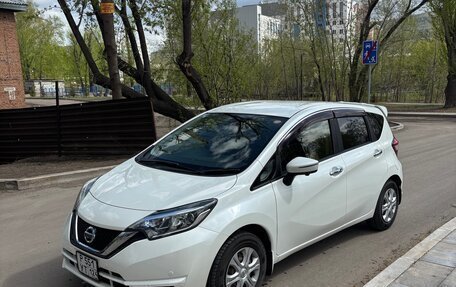 Nissan Note II рестайлинг, 2017 год, 890 000 рублей, 2 фотография