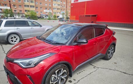 Toyota C-HR I рестайлинг, 2020 год, 2 450 000 рублей, 2 фотография